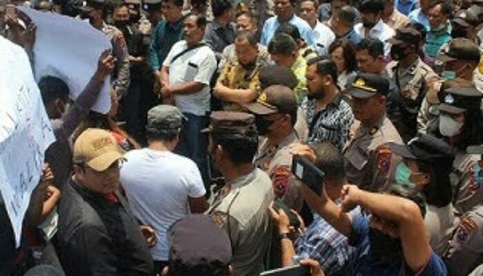 Amsi Minta DPRD Tuntaskan Permasalahan Di P.Siantar