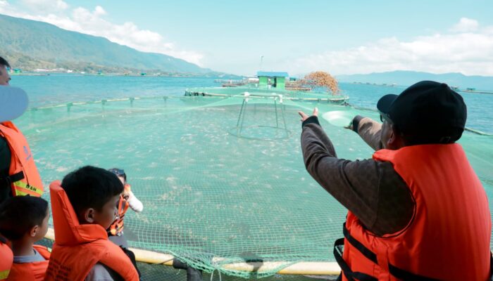Dukung Budidaya Ikan Tilapia Berkelanjutan, Darma Wijaya Kunjungi RSI