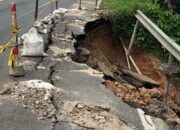 Jalan Nasional Amblas 15 Meter Ancam Nyawa