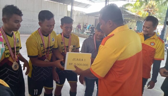 Tim P77 A Juara Pertama Turnamen Fursal Helmax Alex Tampubolon Cup