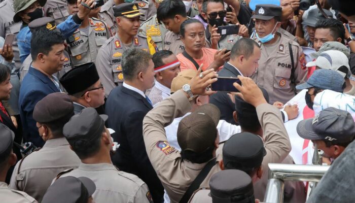 DPRD Usulkan Pemberhentian Wali Kota P.Siantar