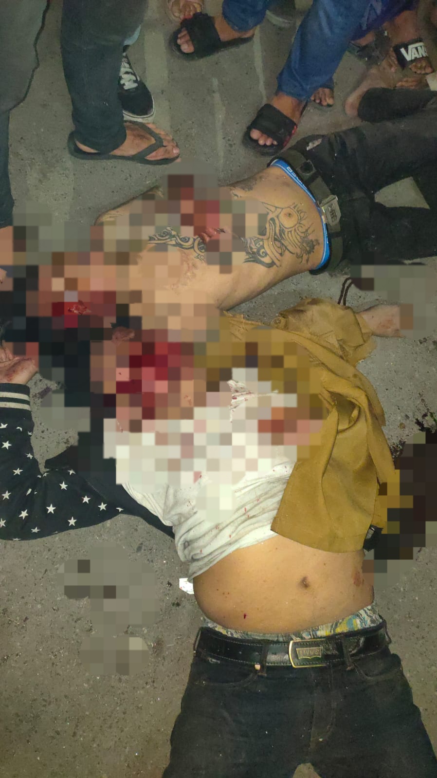 Dua Begal HP Wanita Nyaris Tewas Dihajar Massa
