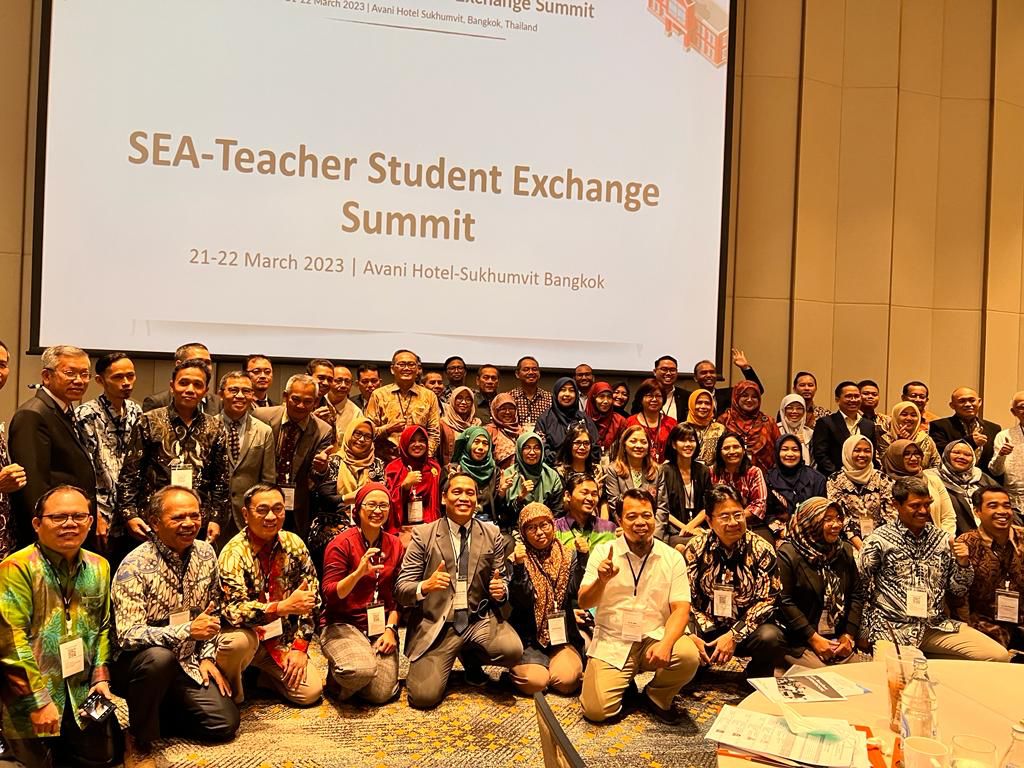 Dikirim Ke Universitas ASEAN, Mahasiswa FKIP UMSU Kembali Ikuti SEA-Teacher Project