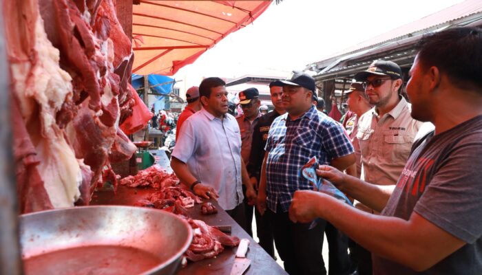 Pemkab Aceh Besar Kembali Pantau Harga Daging Di Pasar Lambaro
