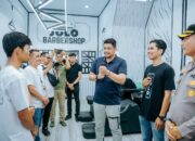 Jolo Barbershop Pekerjakan Dua Lulusan Pelatihan Disnaker Medan