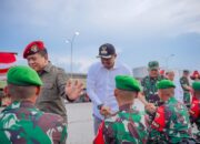 Dampingi Panglima TNI Lepas Satgas Yonif 125/SMB, Bobby Nasution: Selamat Bertugas Jaga Perbatasan