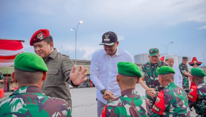Dampingi Panglima TNI Lepas Satgas Yonif 125/SMB, Bobby Nasution: Selamat Bertugas Jaga Perbatasan