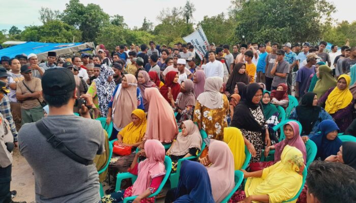 Omak-omak Gagalkan Panen TBS Di Areal PT RPR