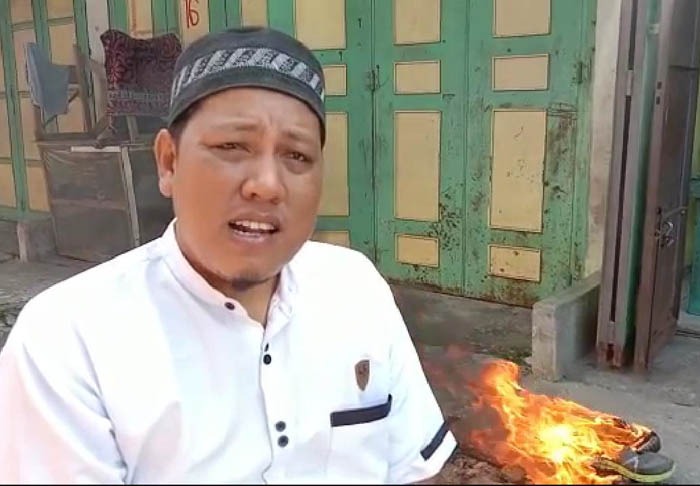 Pedagang Tanjung Balai Bakar Sepatu Dan Tantang Menteri Perdagangan Berdebat