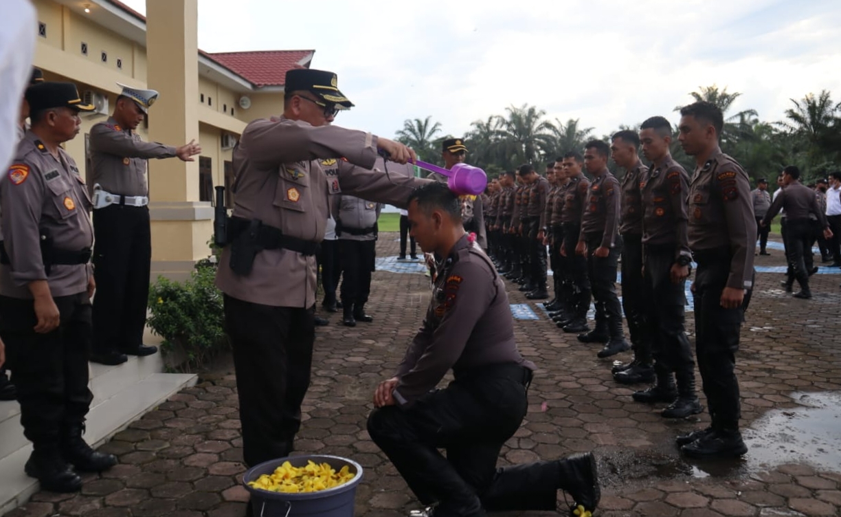 Polres Palas Gelar Pembinaan Tradisi Bintara Remaja