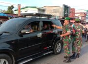 Babinsa Koramil 08 Barumun Bagi-bagi Takjil