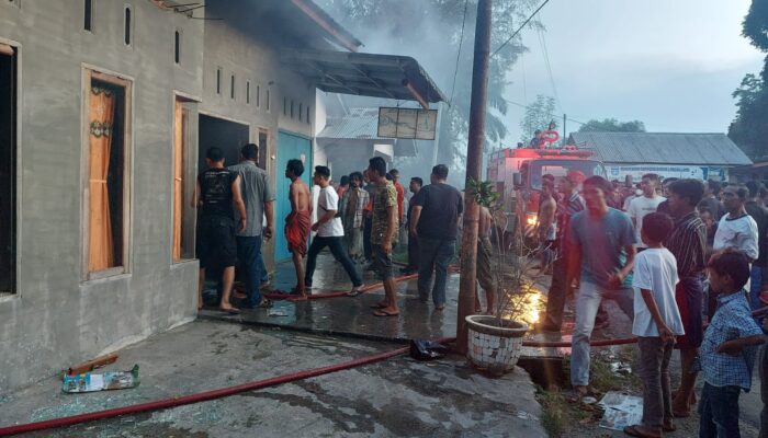 Jelang Buka Puasa, Satu Rumah Dan Depo Air Terbakar
