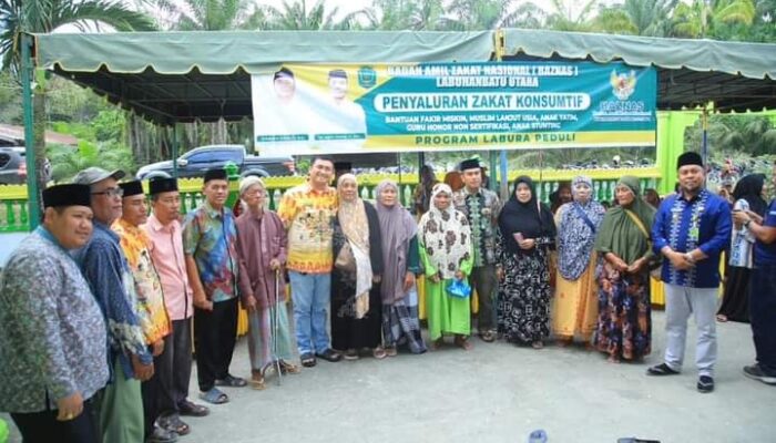 Bupati Datang, 145 Guru Mengaji dan Bilal Mayit Di Kualuh Hilir Senang