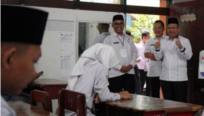 Kakanwil Kemenagsu Tinjau Pelaksanaan Asesmen Madrasah