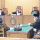 SIDANG vonis Ontslag Van Rechtsvervolging (putusan lepas dari segala tuntutan) satu keluarga di Pengadilan Negeri (PN) Kabanjahe, Kab. Karo, Rabu (1/3). Waspada/Ist