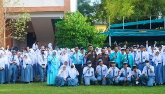 Kejari Medan Kenalkan Hukum Di Sekolah YPSA