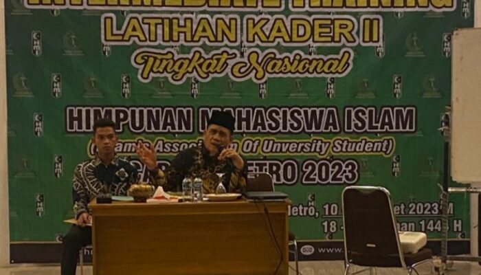 Romo Sampaikan Materi Di LK II HMI Tingkat Nasional