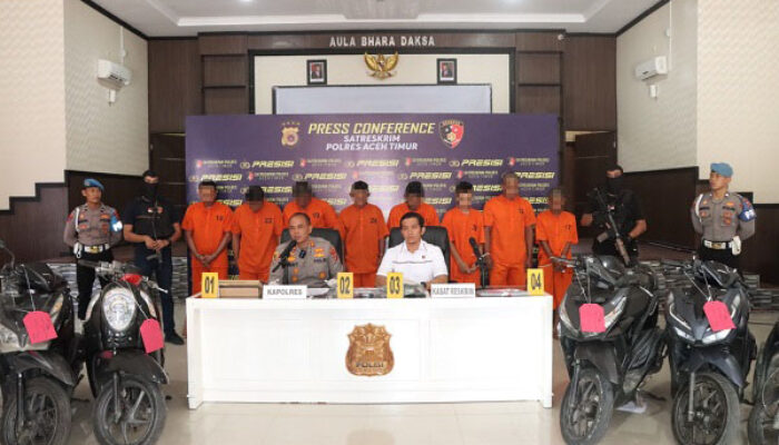 11 Tersangka Kejahatan Disikat<br>12 Sepedamotor Dan Betor Disita