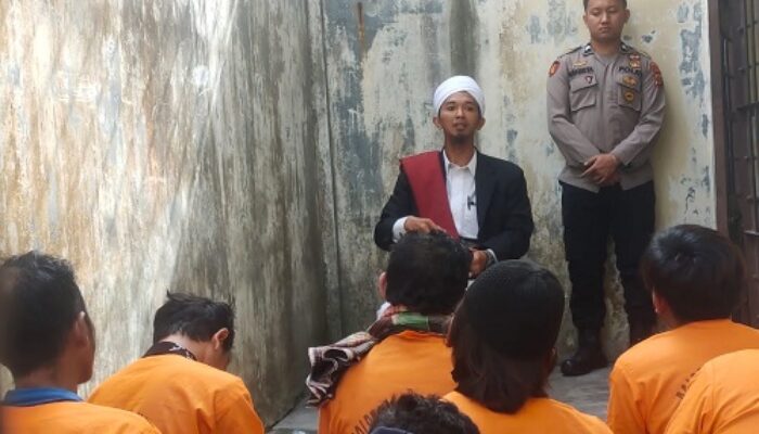 Tahanan Rutan Polres Bener Meriah Diberi Siraman Rohani