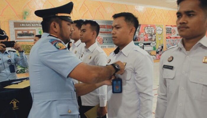 Dilantik, 8 PNS Baru Di Lingkungan Lapas Siborongborong