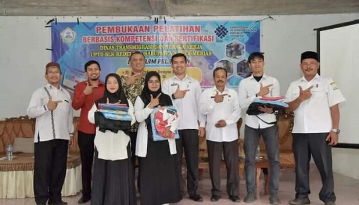 Plt. Asisten I Bener Meriah Buka Pelatihan Berbasis Kompetensi Dan Sertifikasi