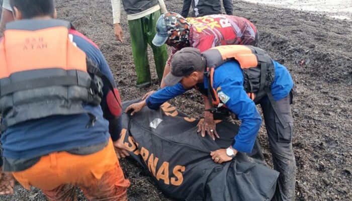 Korban Perahu Karam Di Muara Kualapeunaga Ditemukan Meninggal