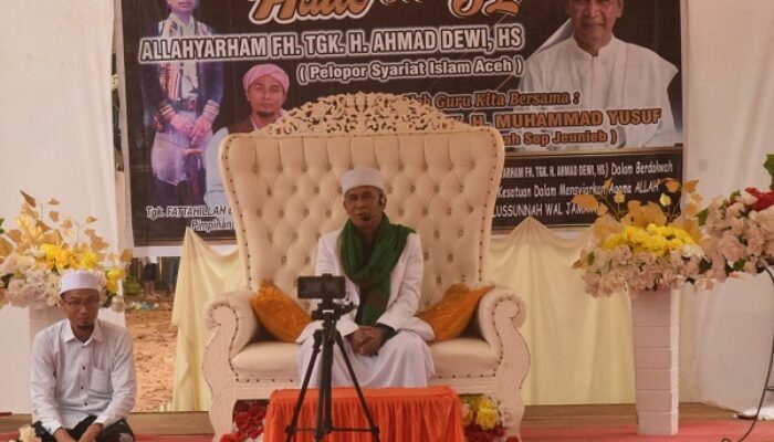 Ribuan Jamaah Hadiri Haul XXXII Almarhum Ahmad Dewi