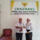 Warga menyalurkan zakat perorangan melalui Baznas Padanglawas. (Waspada/Ist)