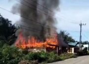 Ditinggal Saat Sedang Memasak, Rumah Warga Di Aceh Singkil Musnah Terbakar