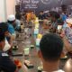 SUASANA Pertemuan Warga Lae Mate dengan Ketua dan Sekretaris YARA, Kamis (30/3) malam. (Waspada/Ist)