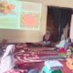 Kaum ibu yang tergabung dalam Aisyiyah Desa Sitaratoit, Kecamatan Angkola Barat, Tapanuli Selatan antusias mendengarkan sosialisasi mengolah buah dan bunga kecombrang jadi makanan ringan (snack) yang dijelaskan Dosen Fakultas Sains dan Teknologi UM-Tapsel. Waspada/ist.