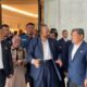 KETUA Umum DPP Partai NasDem Surya Paloh berbicara serius dengan Ketua DPD Partai NasDem Deliserdang HMA Yusuf Siregar usai pertemuan di Kantor DPP Partai NasDem kawasan Menteng Jakarta Pusat, Selasa (28/2). (Waspada/Ist)