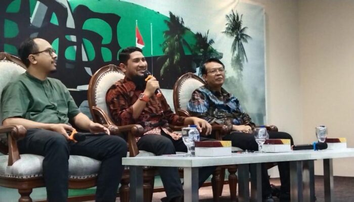 Revisi UU Penyiaran Akan Mengatur Televisi Berbasis Internet
