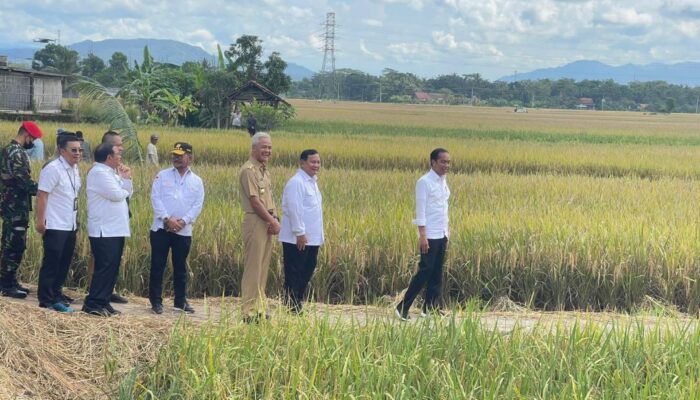 Prabowo-Ganjar Tampil Perdana, Pengamat: Sinyal Kuat Arah Dukungan Jokowi