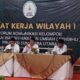 Pembicara dalam kegiatan Rakerwil I FKKBIHU H.Ilyas Halim bersama Kasi Haji dan Umrah Kemenag Medan,H.Eri Nova,Ketua FKKBIHU Sumut H.Sangkot Saragih,Sekretaris H.Sahminan saat kegiatan berlangsung. Waspada/Anum Saskia