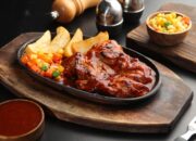 Manjakan Konsumen, Waroeng Steak & Shake Luncurkan Menu Saus Barbeque Spesial