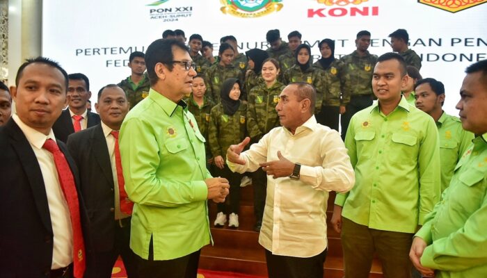 Edy Rahmayadi Motivasi Atlet Karate Sumut
