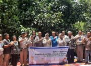 TIM Karantina Pertanian Belawan foto bersama usai melakukan bimbingan teknis kepada petani tanaman manggis di Sibolangit Sumatera Utara (Sumut) guna mendorong komoditas tersebut menjadi komoditas ekspor pertanian Sumut.