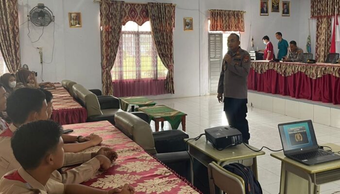 Kapolsek Lima Puluh Sosialisasikan Penerimaan Anggota Polri