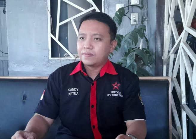 Izin Papan Reklame Di Jl Sutomo Tebingtinggi Diduga Palsu