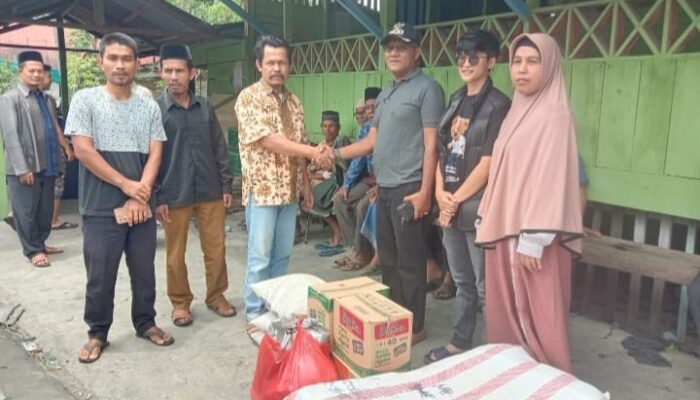 Pengurus Partai Buruh Bantu Korban Kebakaran Di Gayo Lues