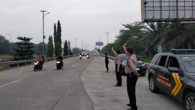 Polsek Bandara Bubarkan Remaja Nongkrong Di Pintu Masuk Dan Fly Over