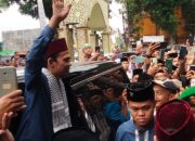 Ustadz H Abdul Somad Bedah Buku Di Binjai