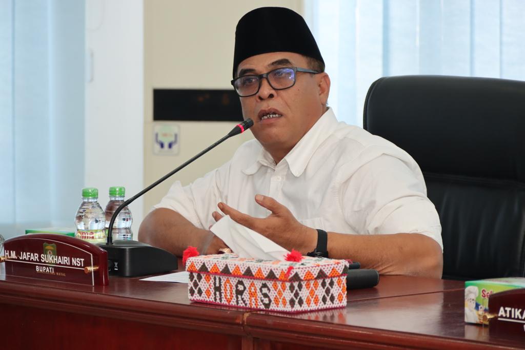 Pemkab Salurkan Rp1,25 Miliar Santunan Yatim Piatu Se-Madina