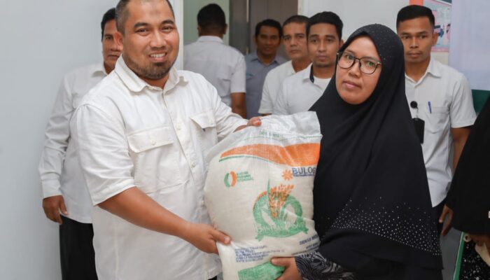 Pj Bupati Aceh Besar Launching Penyaluran Bantuan Cadangan Pemerintah 2023