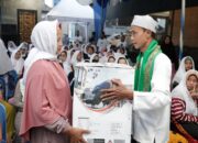 Ngabuburit Berkah Ala TGS Ganjar Sumut, Bagi-bagi Takjil Bersama Majelis Taklim Deli Serdang