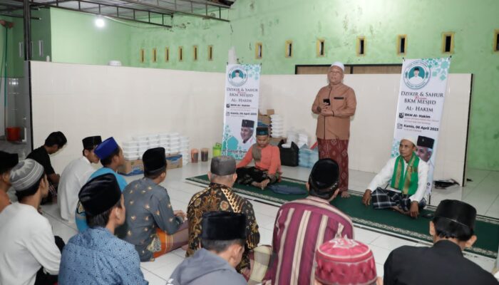 Tuan Guru Sahabat Ganjar Sumut Gelar Sahur Bersama Warga Desa Kolam