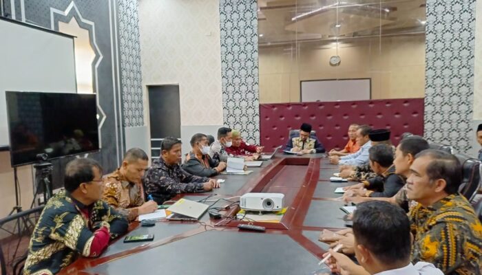 Pj Bupati Agara Larang Pungli Dana Desa