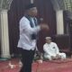 USTADZ Hasbi Al Mawardi, menyampaikan tausiyah peringatan Nuzul Quran di Masjid Agung. Waspada/zul harahap