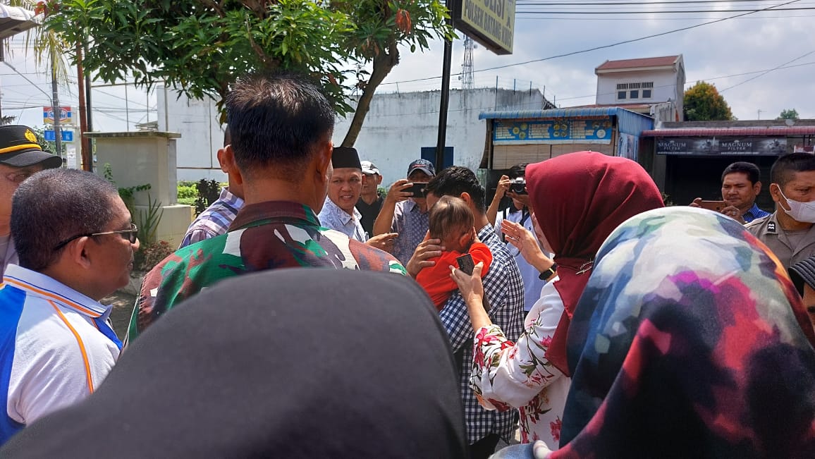 Orang Tua Balita Korban Penculikan Sujud Syukur